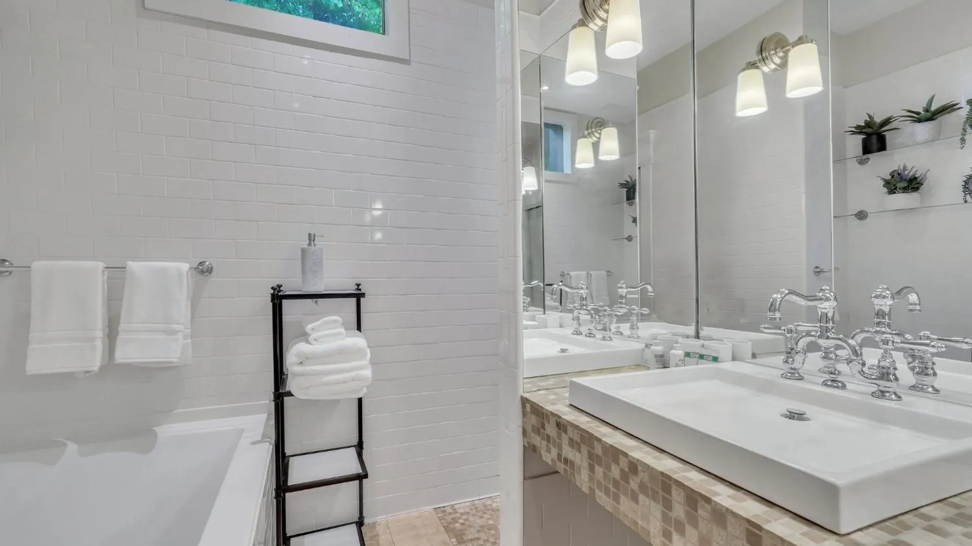The Lincoln Loft, Near Forsyth Park With Free Parking Villa Savannah 0*,