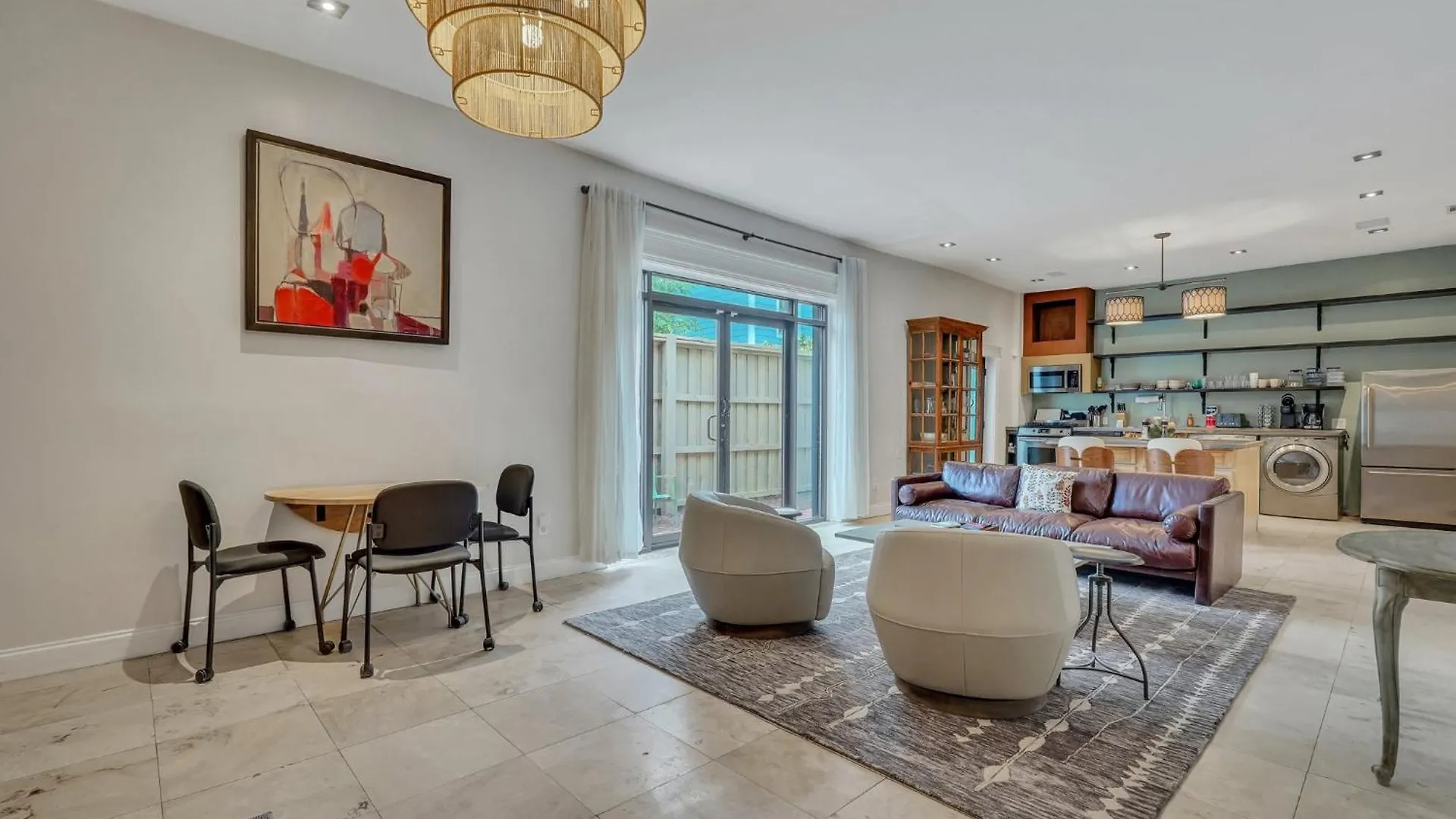 Prázdninový dům Vila The Lincoln Loft, Near Forsyth Park With Free Parking Savannah